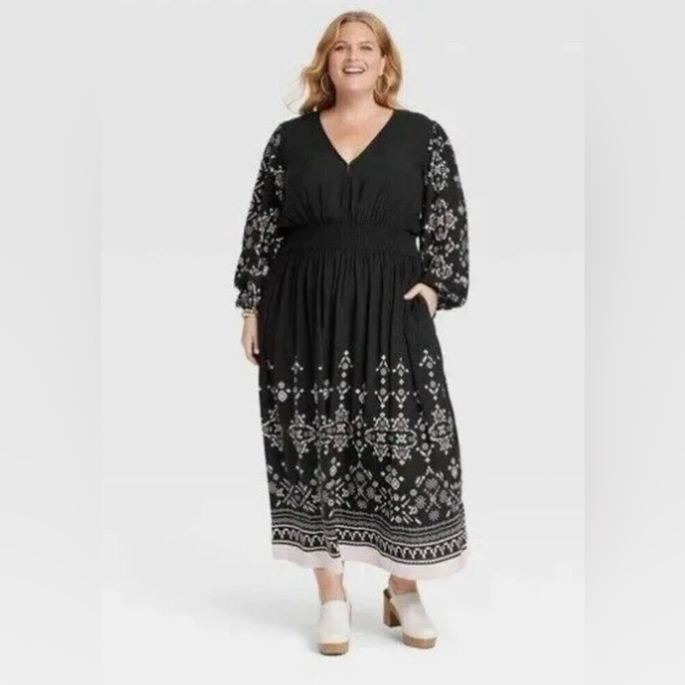 Knox Rose Black Maxi Dress with White Embroidered Border
